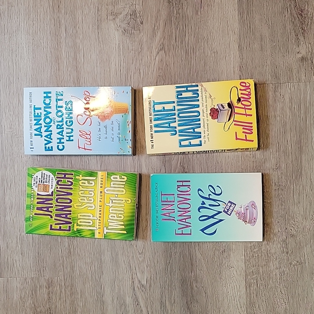 Janet Evanovich books, 4 paperbacks